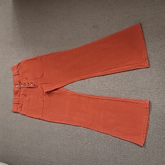 Free People slim fit flare button up pants. Size 8 - Picture 1 of 6